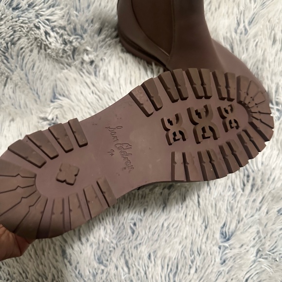 Sam Edelman Chelsea booties - Picture 5 of 6